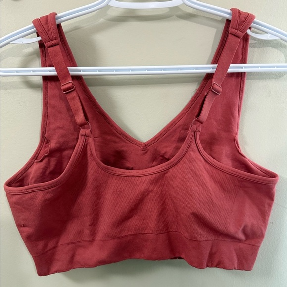 OGL Crimson Sports Bra - Picture 3 of 3